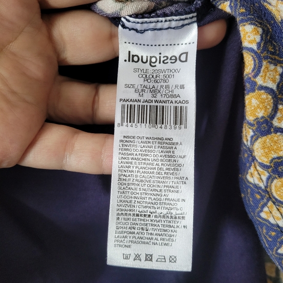 Desigual Tropical Blouse Parrot Floral Embellished Dark Blue Large - Picture 12 of 13